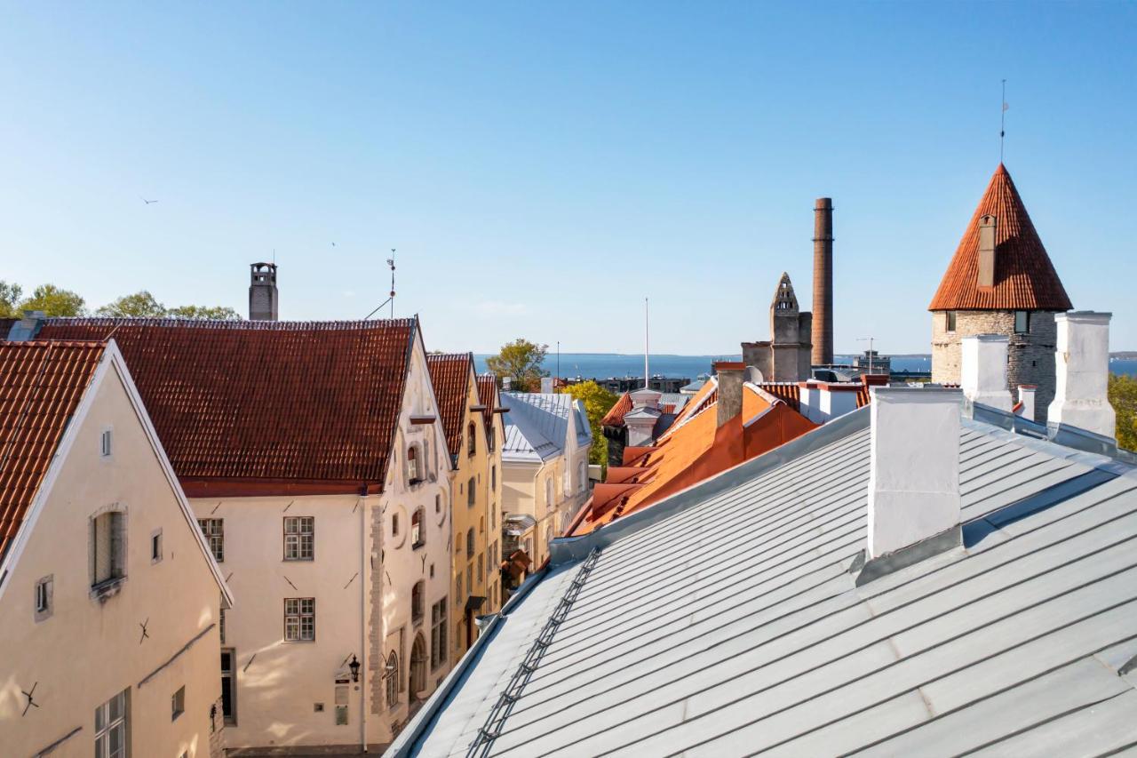 Old Town - Unique Tower Apartment Tallin Exterior foto